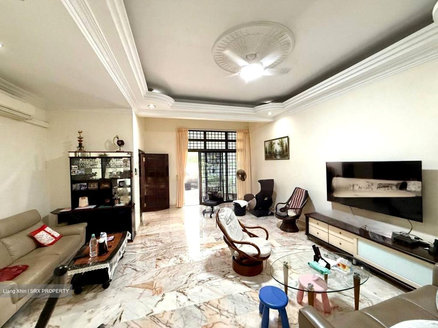 Simon Place (D19), Terrace #482399011